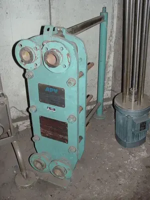 3 Sq.M.Apv Plate H/Exchanger Type Hxu6