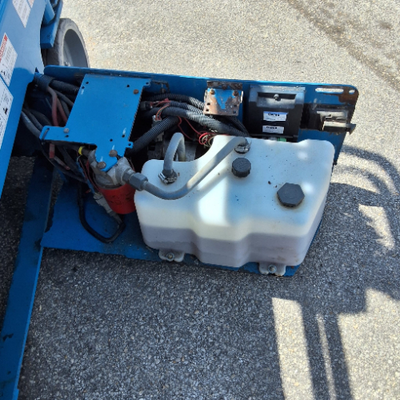 USED 2015 Genie GS-1930