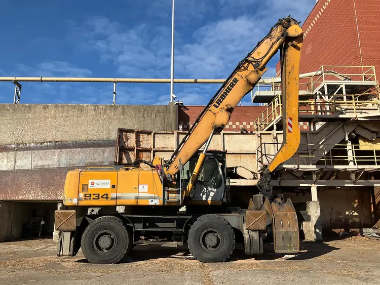 Used 2012 LIEBHERR A934CHD LITRONIC Wheel Excavators Wisconsin US | Aucto #226962