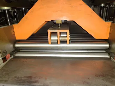 AMADA 24" X 13 GAUGE AMADA MODEL #SL-6023 13 ROLL SHEET LEVELER (14556) LEVELERS (ROLLER / PLATE & STRETCH) | Machinery International LLC (18)