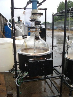 100L QVF Glass Hemispherical Vessel VS 100/P1L