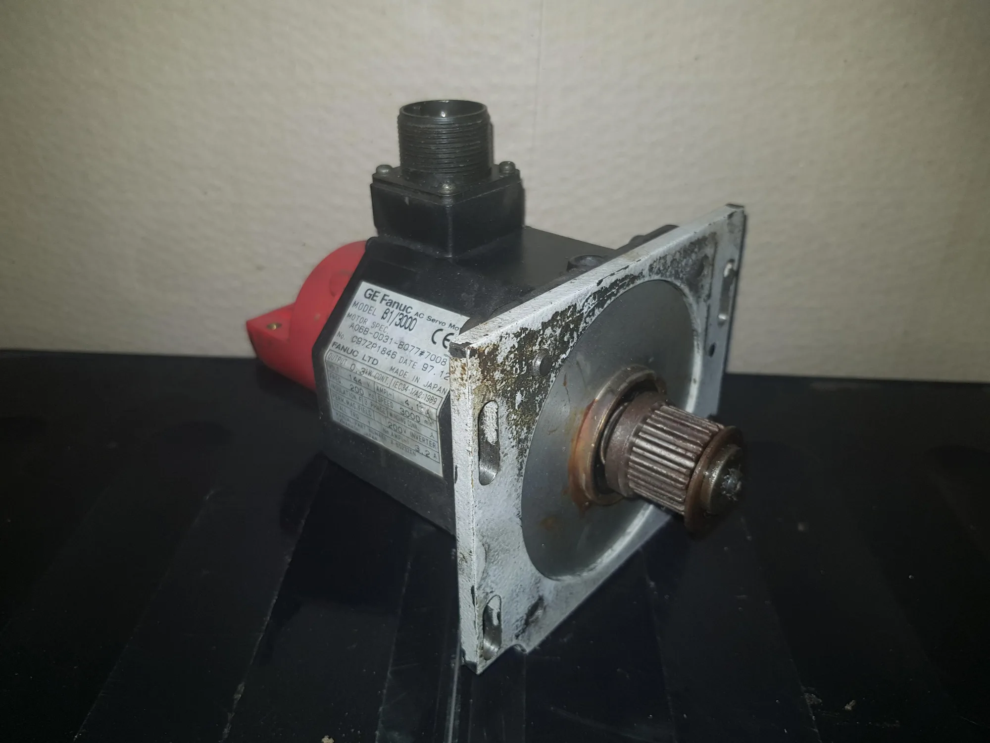 (REF 266) FANUC AC SERVO MOTOR A06B-0031-B077 # 7008