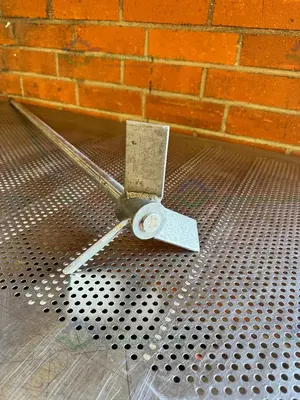 Used 48" STAINLESS STEEL MIXING SHAFT  1" DIAMETER W/  8" IMPELLER Agitator Shaft California US | Equipment Lab #1415096