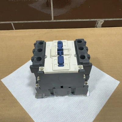 USED Schneider Electric/Telemecanique 0444920 0141