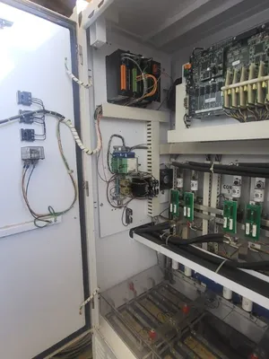 USED CENTRILIFT 8900 4-GCS-24P