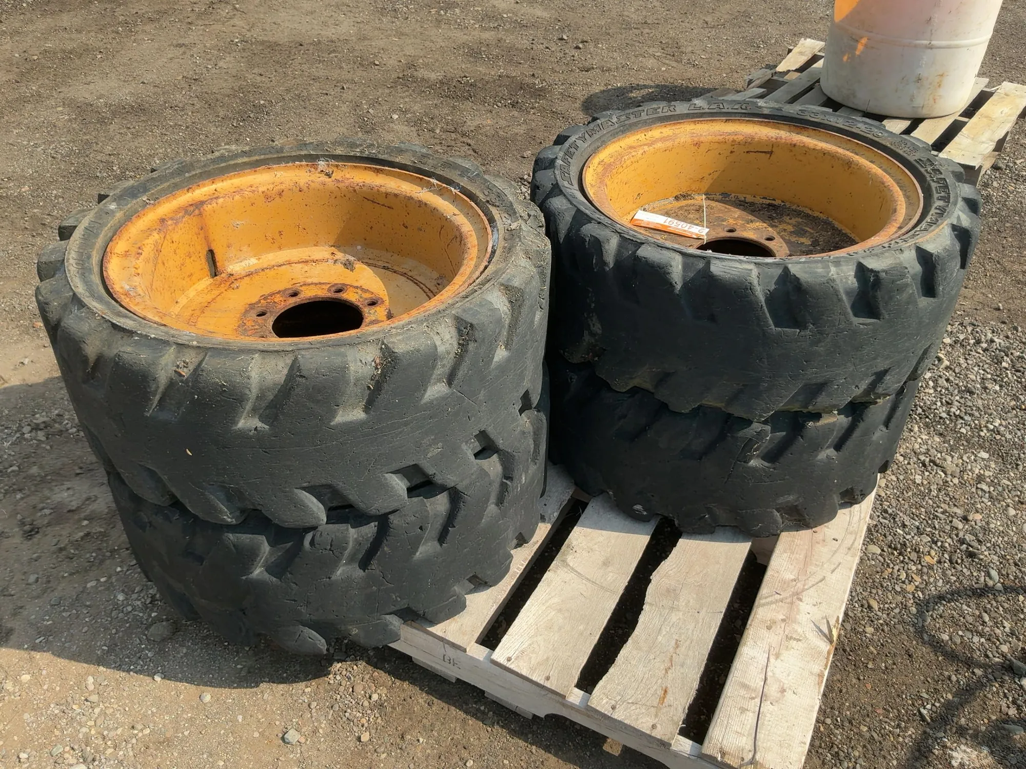 Used _UNKNOWN_ _UNKNOWN_ Wheels & Tires Michigan US | Miedema Asset Management Group #1413975