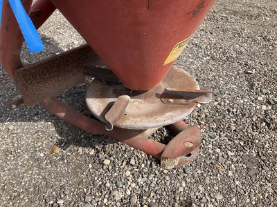 Used _UNKNOWN_ _UNKNOWN_ Broadcast Spreaders Michigan US | Miedema Asset Management Group #1474559