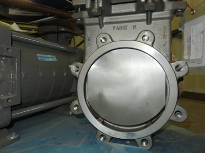 Fabri-Valve 8"-150 knife gate valve, hand wheel operated, Unused Condition