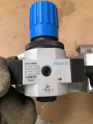 FESTO LR-D-MINI Pressure Regulator w/ MVH-5-1/8-B Solenoid Valve 28-145PSI