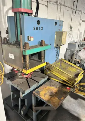 USED 1999 TOX PRESSOTECHNIK TOX PRESSOTECHNIK PCG-50 PRESS