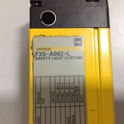 USED OMRON F3S-A082-L