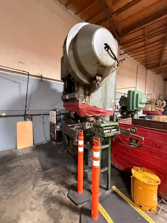 Used BLISS C-110 O.B.I. Presses California US | Heavy Wall Consulting #1376919