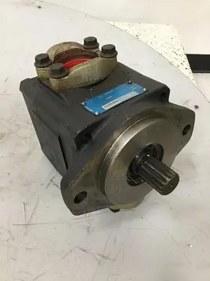 USED DENISON HYDRAULICS T6DMR313R0001M70520