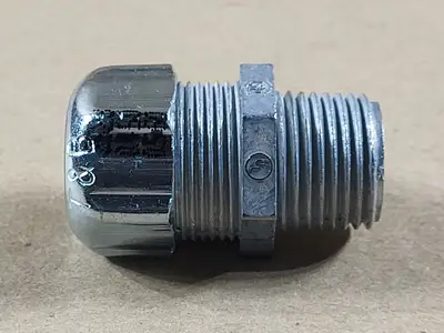 NEW THOMAS & BETTS 2523