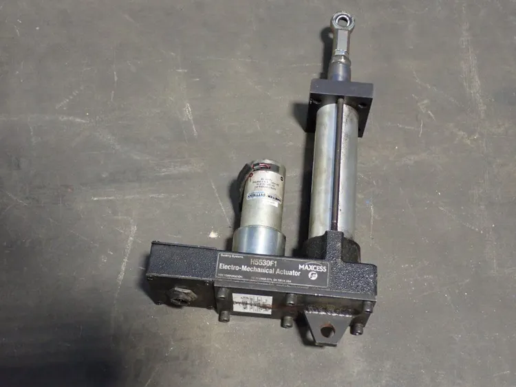 Used MAXCESS H5530F1 Pumps Ohio US | HGR 24 #738093