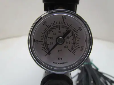Parker Schrader Bellows AL11323BGW53L6B Pneumatic Valve Regulator 120V Solenoid