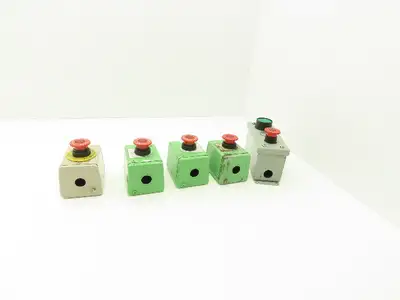 Fuji Electric E-Stop Mushroom Pushbutton Switch 30mm Lot of 5 Enclosures
