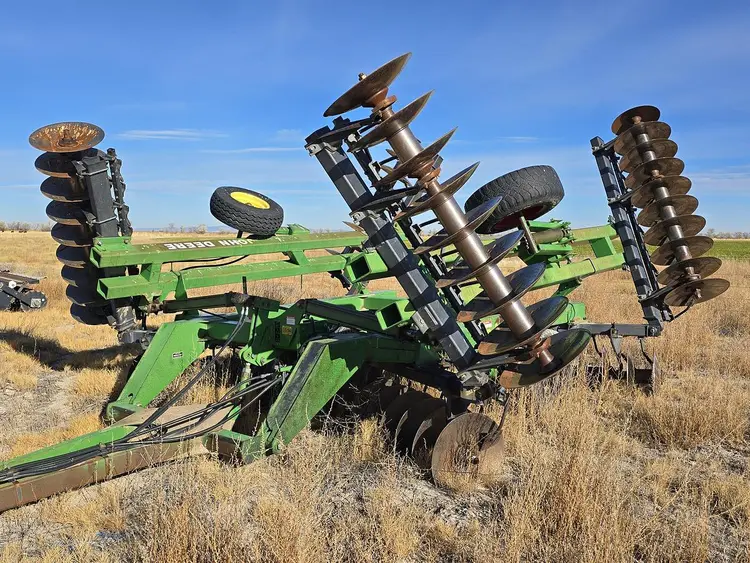Used JOHN DEERE 650 Disc Harrows Oregon US | Berry Machinery #911133