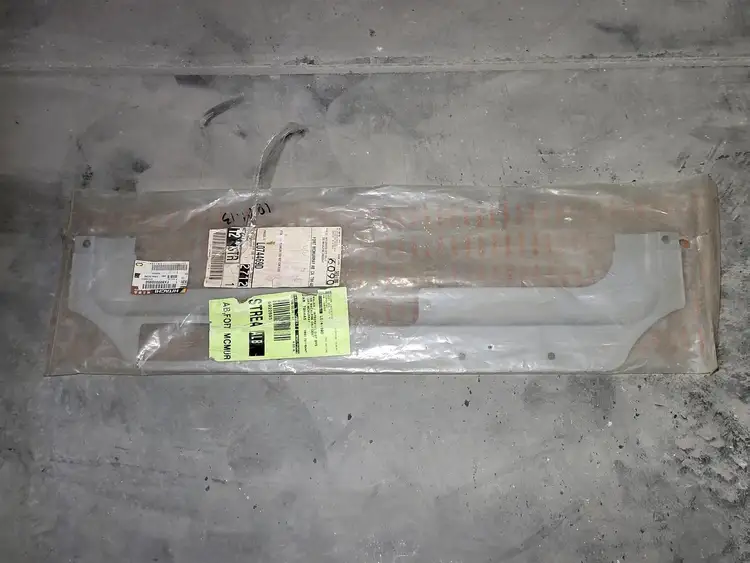 New | in-Stock JOHN DEERE FXB00000950 Automotive Equipment British Columbia CA | Lenmark #1441195