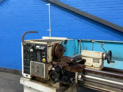 USED 2003 CLAUSING TRIUMPH V/S