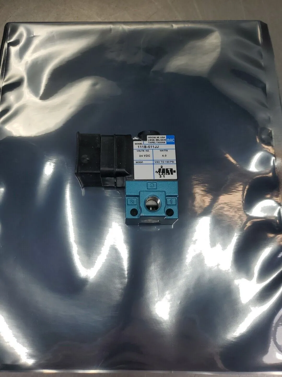 MAC 111B-511JJ Solenoid Valve, 24VDC 4 Watts. 6A-12