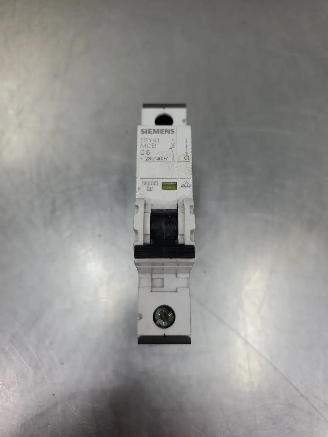 USED Siemens Miniature Circuit Breaker 1-Pole