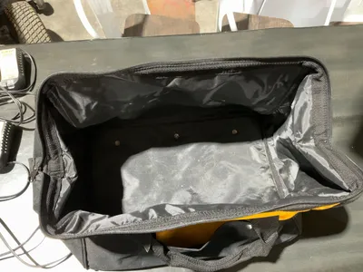 Used _UNKNOWN_ _UNKNOWN_ Battery Chargers Michigan US | Miedema Asset Management Group #1294922