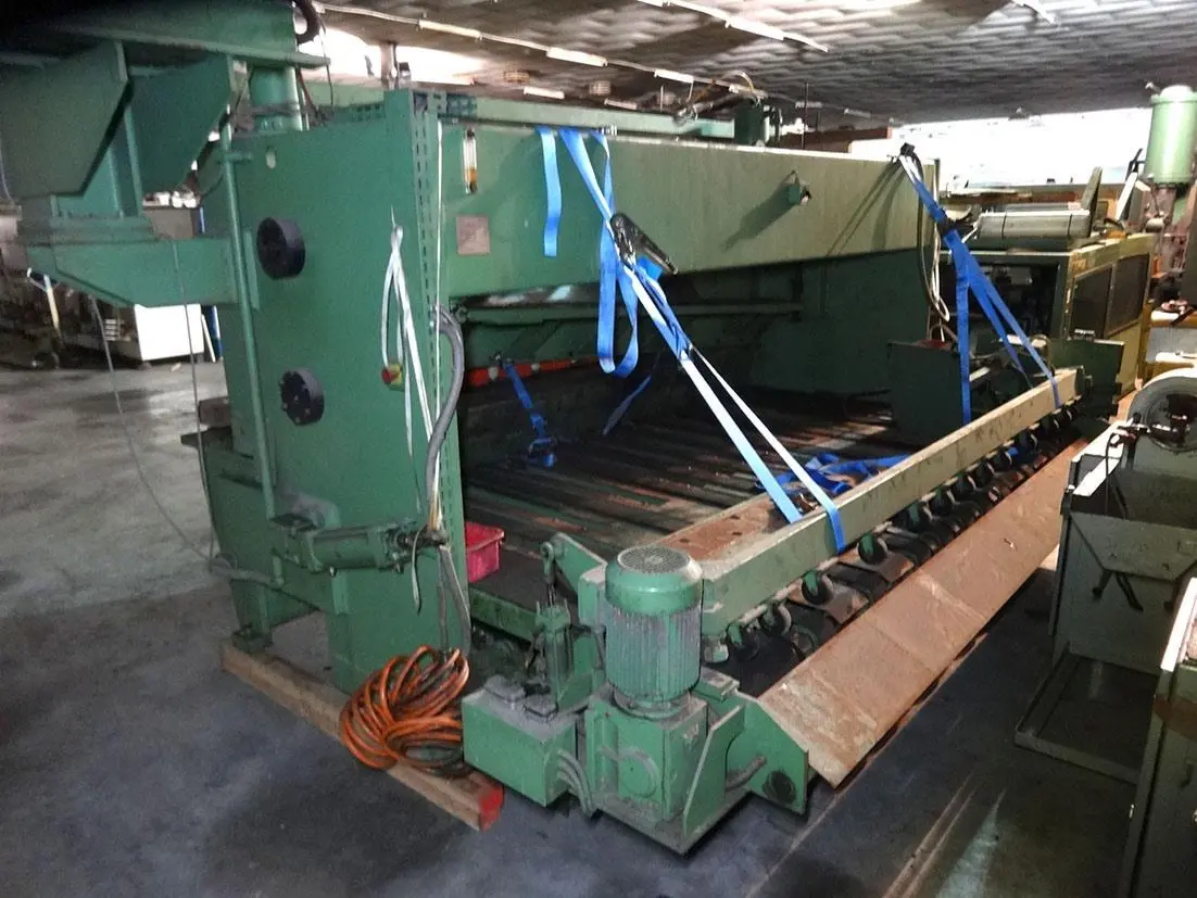 USED LVD PLATE SUPPORT SYSTEM + CONVEYOR + SCRAP CONTAINER