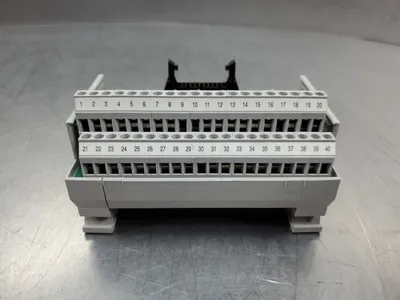 Allen Bradley 1492-IFM20F-F24-2 Ser. A Interface Module. 3E-19
