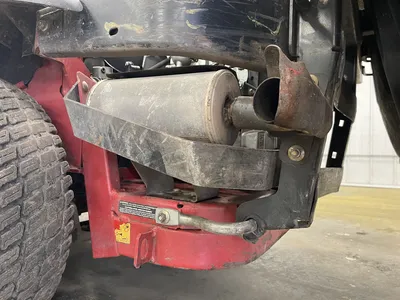 USED 2022 EXMARK LAZER Z ZERO TURN