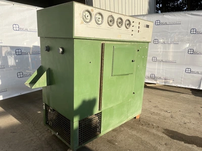 600L Fison Environmental Cabinet