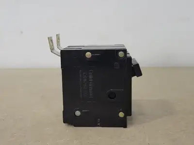 USED CUTLER-HAMMER BA215