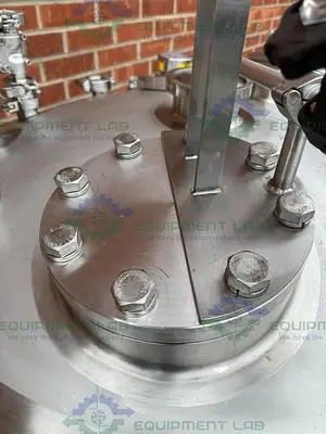 USED PRECISION STAINLESS 600 LITER STAINLESS STEEL JACKETED REACTOR 45 PSI