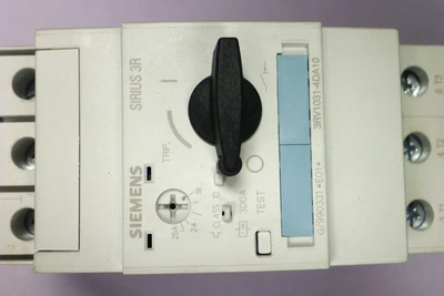 USED SIEMENS 3RV1031-4DA10