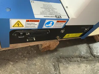 Used INSTRON 3342Q 2283 Precision Universal Testing Machines Ohio US | HGR 24 #1280198