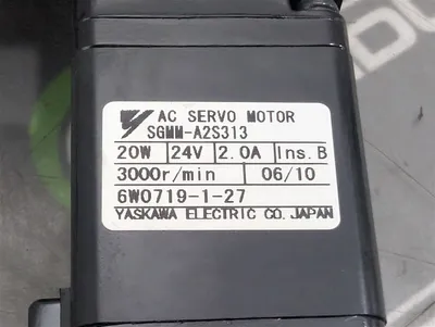 Yaskawa SGMM-A2S313 AC Servo Motor Assembly 24VDC 3000RPM 6/10 Used