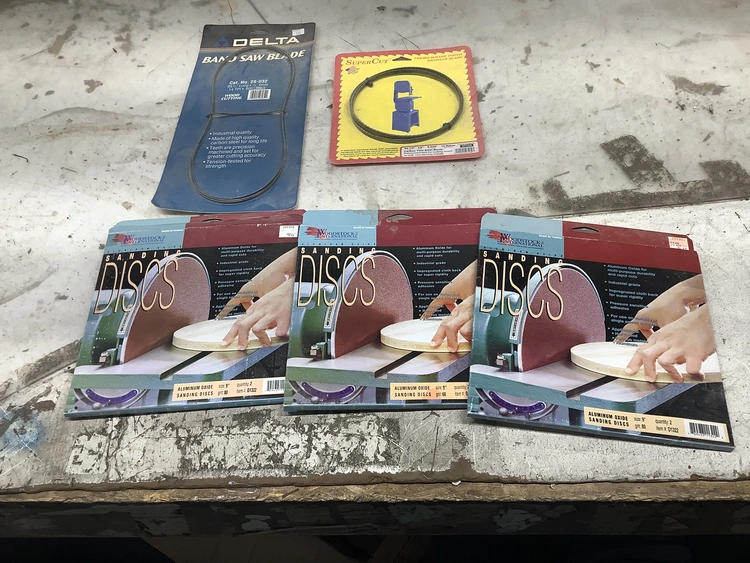 Used _UNKNOWN_ _UNKNOWN_ Sanding Discs Michigan US | Miedema Asset Management Group #1475526