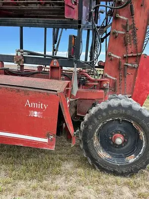 USED 1996 AMITY SM986