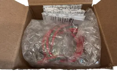 NEW ASCO 8262H002 SOLENOID VALVE 1/8 X 1/8 120/60,110/50