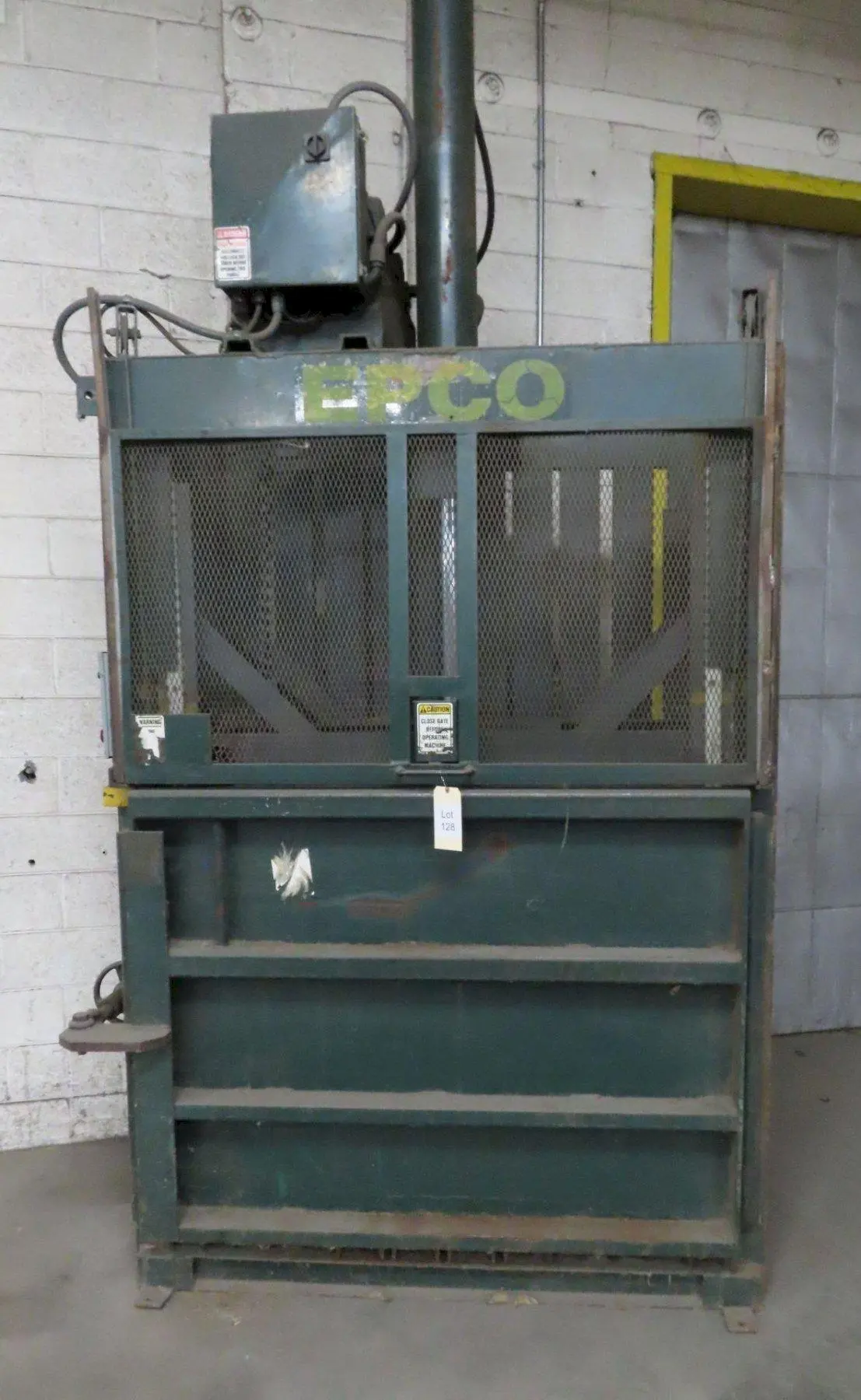 48" X 48" X 24" EPCO VERTICAL HYDRAULIC BALER: STOCK #22919