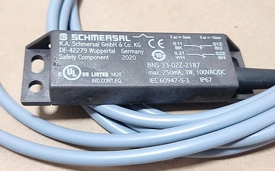 NEW Schmersal BNS 33-02Z-2187