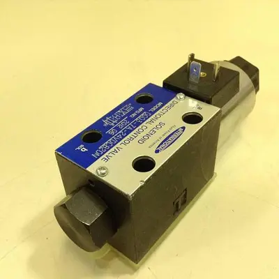 USED INTERNATIONAL DG03-7A-24VDC82DN