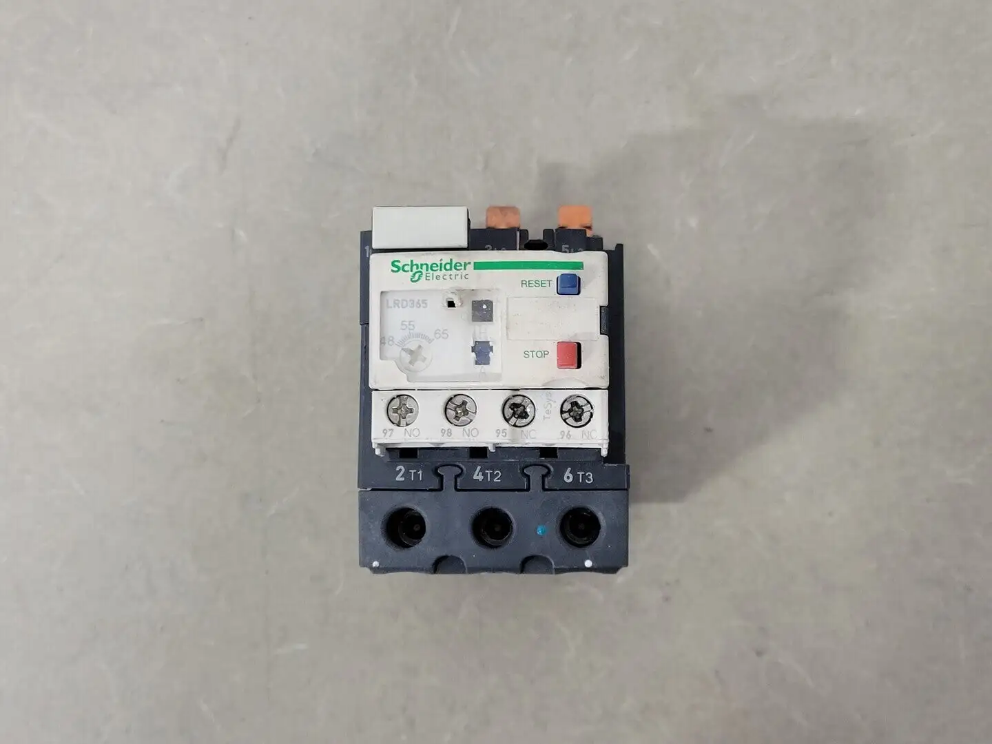 USED SCHNEIDER ELECTRIC LRD365