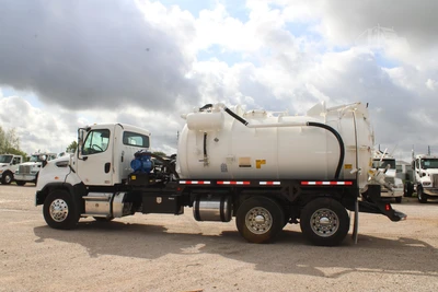 Used 2018 FREIGHTLINER 114SD Septic/Sewer/Vacuum Trucks Texas US | Roll Off Truck World #1491812