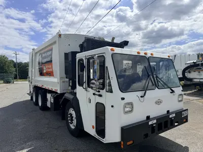 Used 2017 CRANE CARRIER LET2 CC Garbage trucks North Carolina US | Levan Equipment #1546315