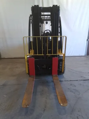 USED 2015 YALE GDP080VXNTSE090