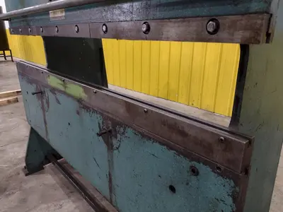 25 TON X 6' WYSONG MODEL #2572 MECHANICAL PRESS BRAKE: STOCK #23464