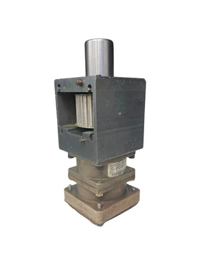 Used THOMSON INDUSTRIES AT010-003-SS Speed Reducers | Industrial Parts R Us Inc. #365780