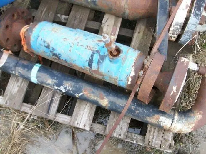 Used NIXCO 2" INLINE FLOW THRU PULSATION DAMPENER / ACCUMULATOR Automotive Parts Saskatchewan CA | Chad Equipment #466788