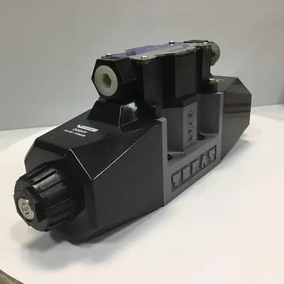 USED VICKERS DG4V56CMP7LH740